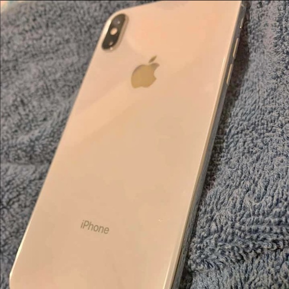 iPhone XS Max 512gb - Picture 3 of 4